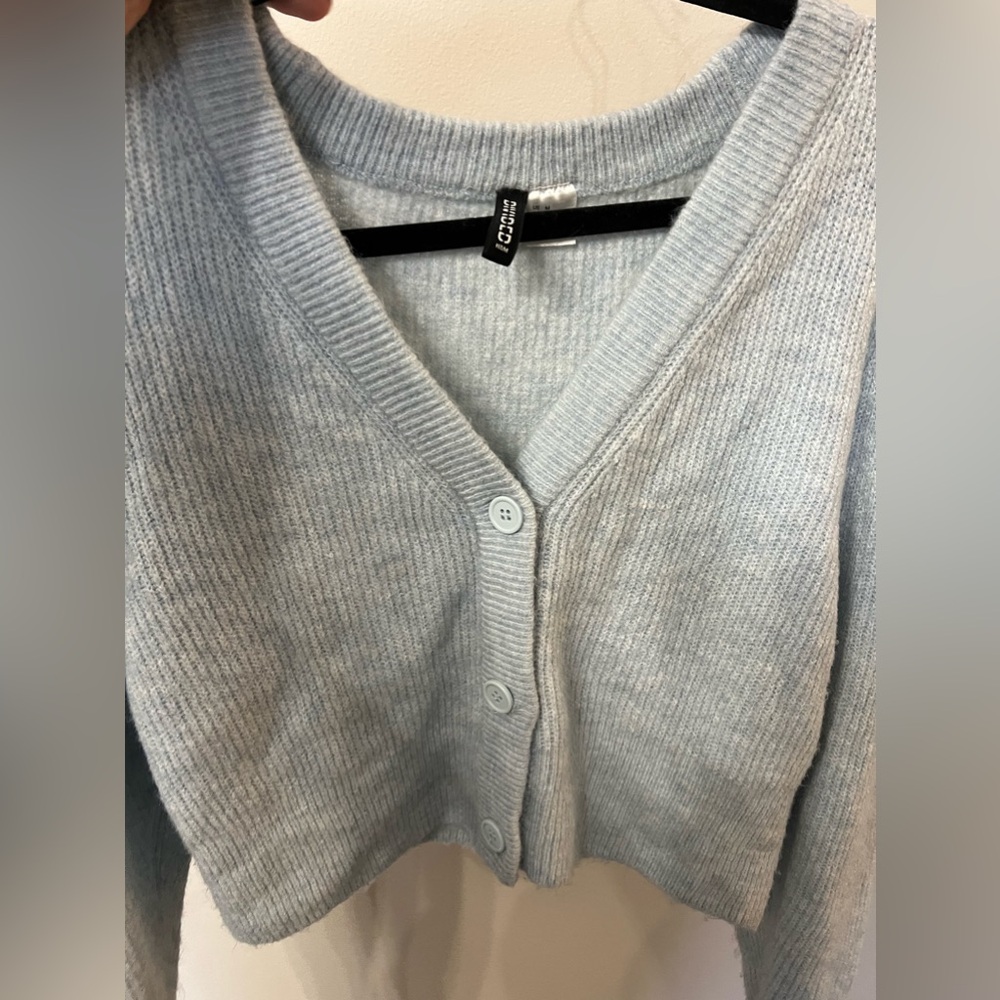Cardigan - Picture 2 of 3